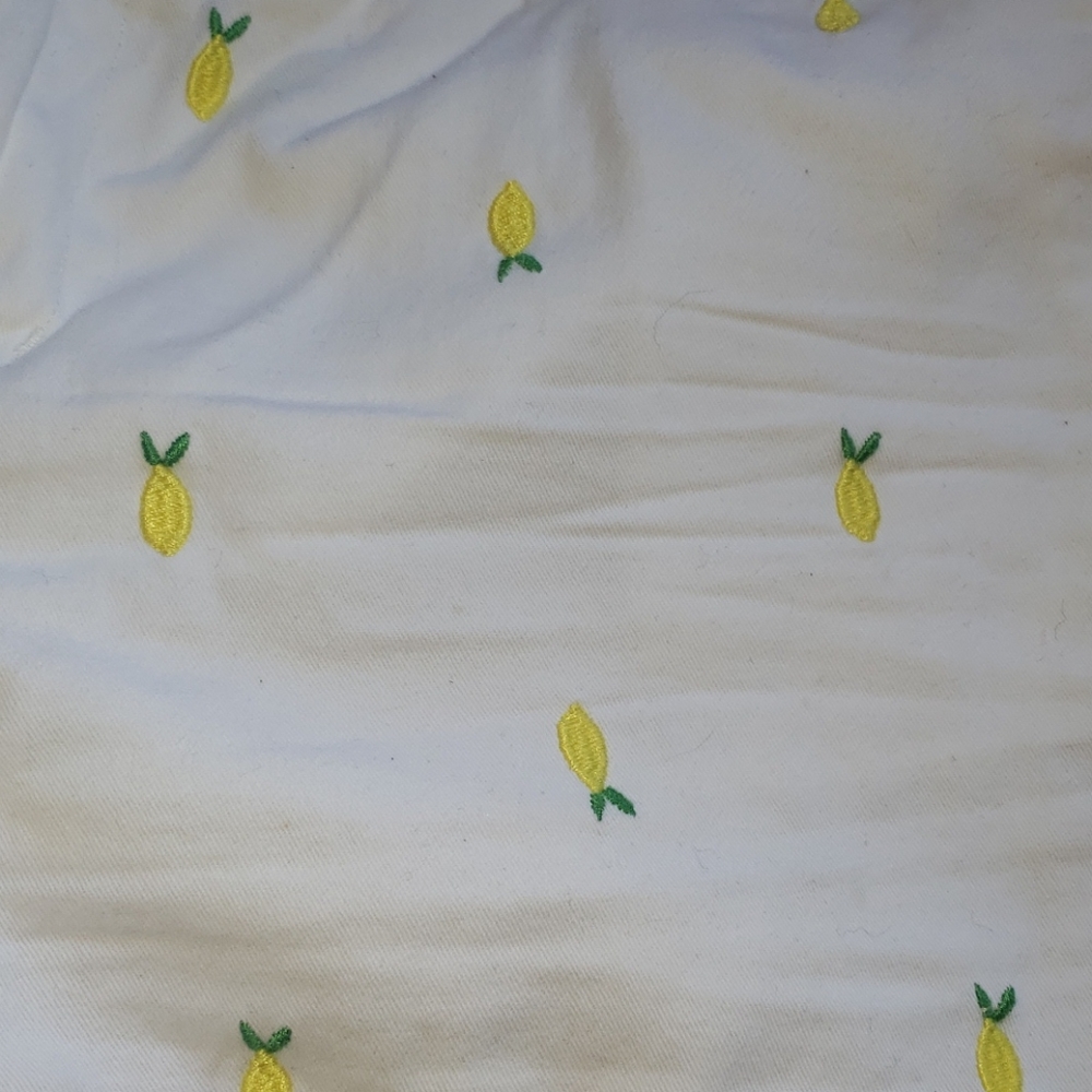 Lemon shorts - Picture 2 of 4